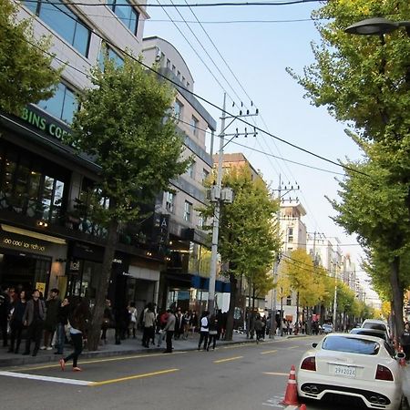 24 Guesthouse Garosugil - Gangnam سيول المظهر الخارجي الصورة