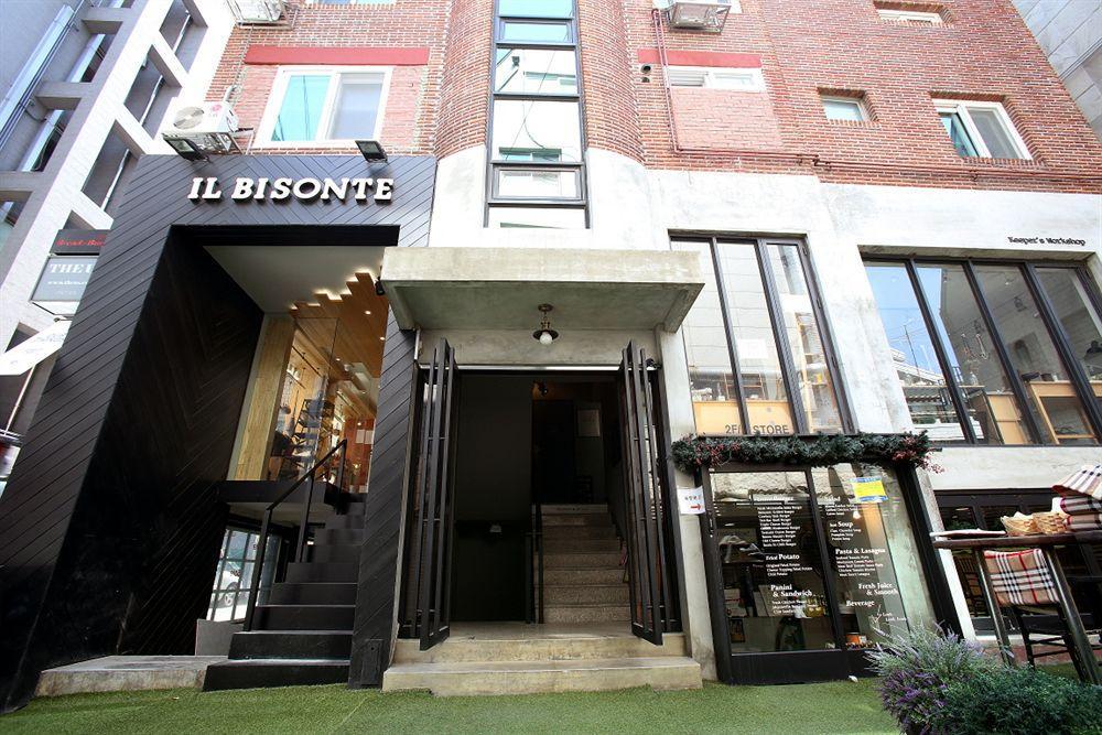 24 Guesthouse Garosugil - Gangnam سيول المظهر الخارجي الصورة