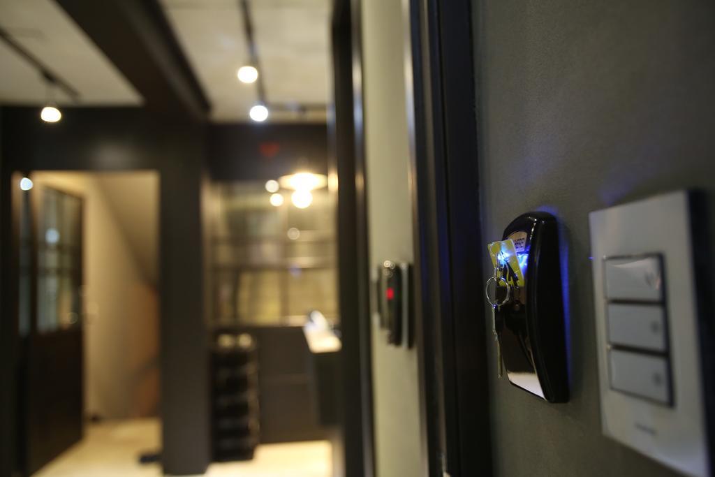 24 Guesthouse Garosugil - Gangnam سيول الغرفة الصورة